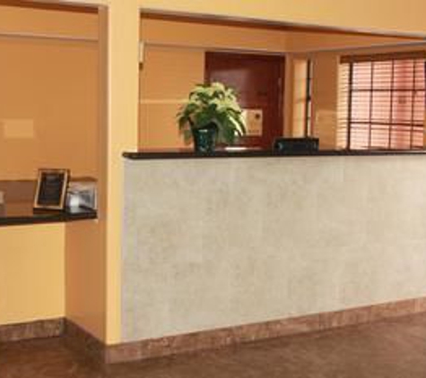 Texas Inn & Suites Raymondville - Raymondville, TX