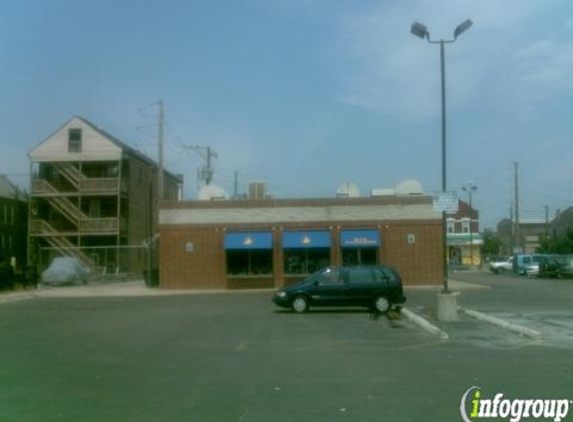 Blue Kangaroo Coin Laundry - Chicago, IL