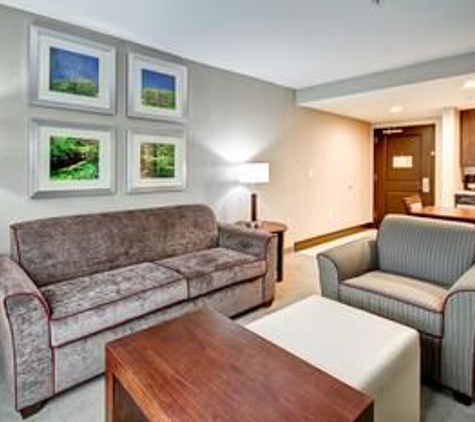 Homewood Suites by Hilton Bridgewater/Branchburg - Branchburg, NJ