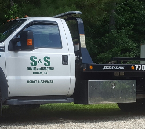 S&S Towing and Recovery - Hiram, GA