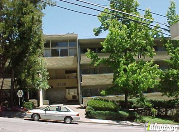 Belmont Sq Apartments - Belmont, CA