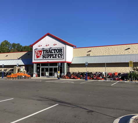 Tractor Supply Co - Spring Lake, NC