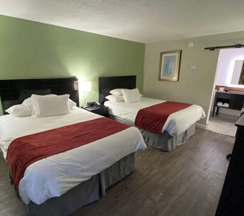 LX Hotel, A Travelodge By Wyndham - Manchester, TN