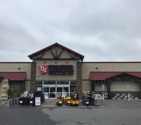 Tractor Supply Co - Monroe Township, NJ