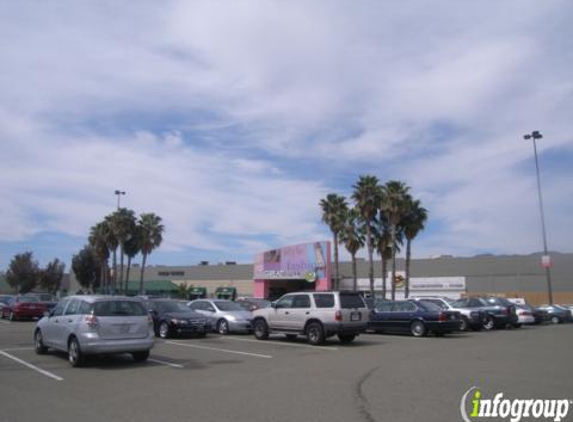 Crocs at Great Mall Milpitas - Milpitas, CA