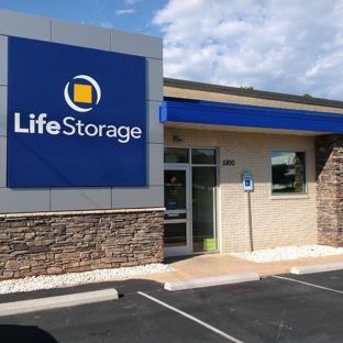 Life Storage - Charlotte, NC