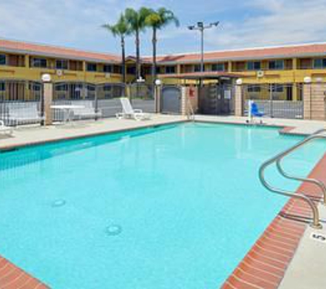 Americas Best Value Inn Azusa Pasadena - Azusa, CA