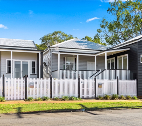 Ross Turner Building Contractors - Glenvale, QLD. We work with varied styles from colonial, mid century to modern,