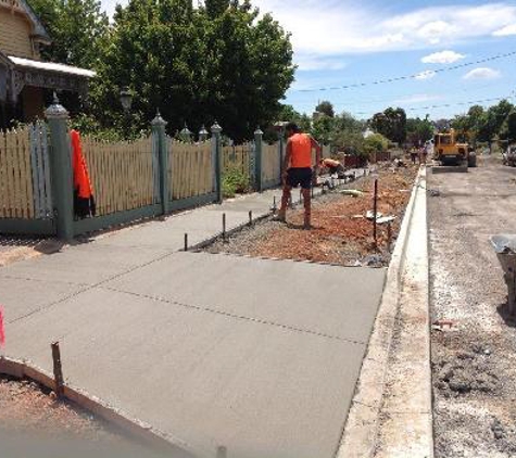 Leech Earthmoving Contracting Pty Ltd