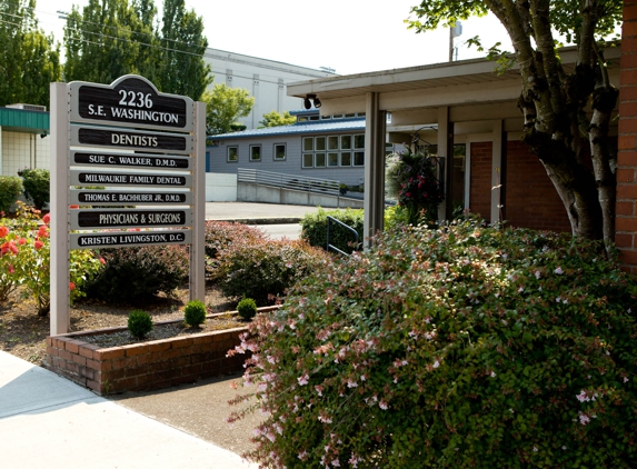 Livingston Chiropractic - Portland, OR