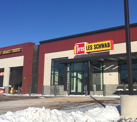 Les Schwab Tire Center - Colorado Springs, CO