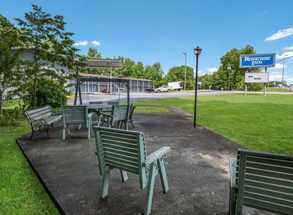 Rodeway Inn - Anderson, SC