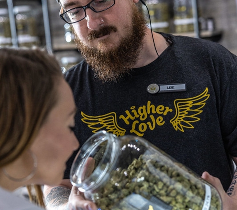 Higher Love Cannabis Dispensary Marquette - Marquette, MI