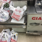 Gas Station - Giant