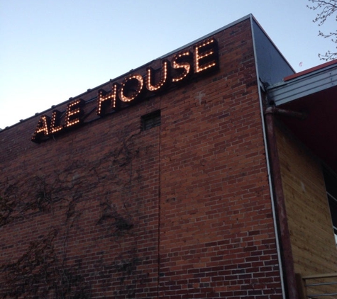 Westport Ale House - Kansas City, MO