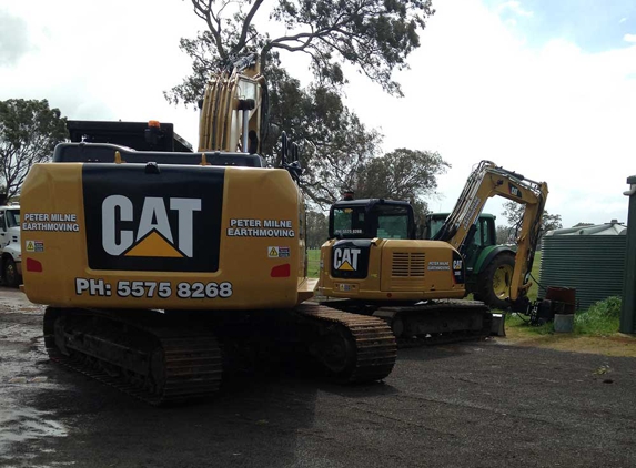 Peter Milne Earthmoving Pty Ltd - Gritjurk, VIC