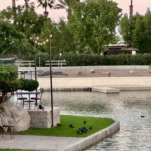 The Chateau at Lake La Quinta - La Quinta, CA