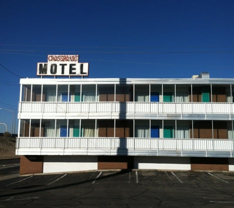 Crossroads Motel - Albuquerque, NM