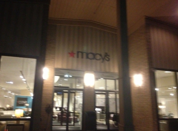 Macy's - Saint Paul, MN