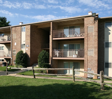 Columbia Park Apartments - Landover, MD