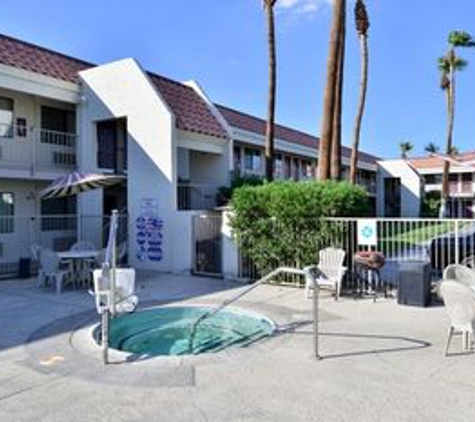 Red Roof Inn - Thousand Palms, CA