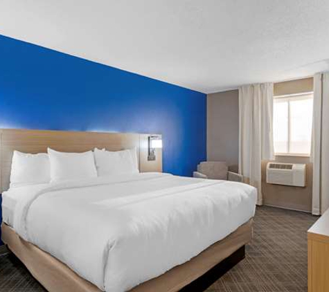 Comfort Inn Detroit - Troy - Clawson, MI