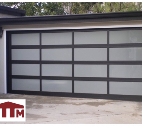 Premier Garage Doors LLC - Highland, MI