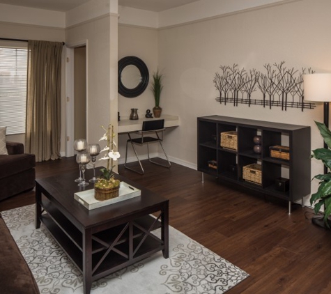 Residences at West Place Apartments - Orlando, FL