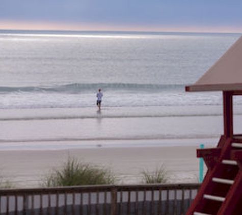 Coconut Palms B each Resor - New Smyrna Beach, FL