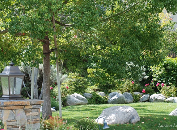 Larsen Landscape Construction & Design Inc