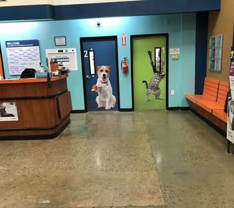 Banfield Pet Hospital - Greenville, NC