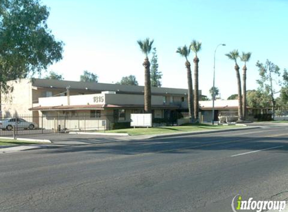 Africana Hair Braiding Center - Phoenix, AZ