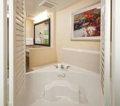 Fairfield Inn & Suites - Brunswick, ME