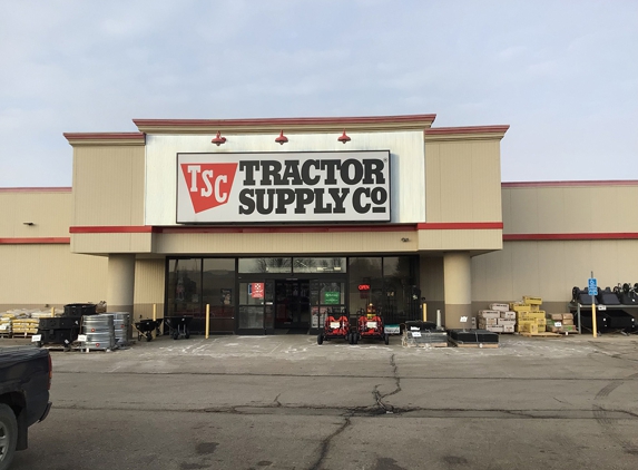 Tractor Supply Co - Flandreau, SD