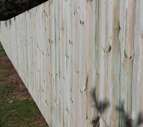 C & D Fencing - Howell, MI