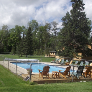 Everett Bay Lodge - Tower, MN