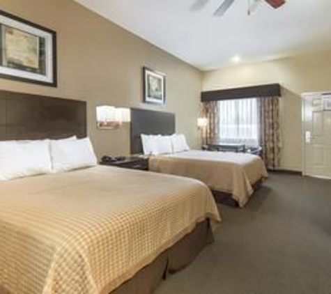 Days Inn by Wyndham Baytown East - Baytown, TX