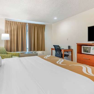 Quality Inn & Suites - Canon City, CO