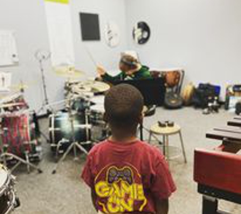 Rhythm & Grooves Music Academy - Memphis, TN