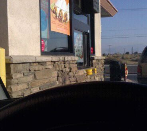 Sonic Drive-In - Apple Valley, CA