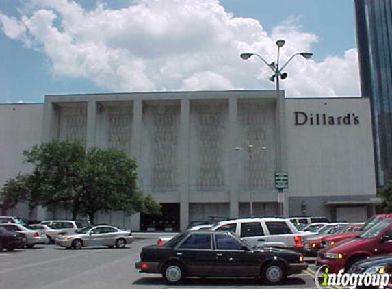 Dillard's - Houston, TX