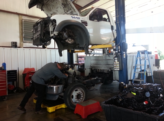 Sargent Auto & Diesel Repair - Grain Valley, MO