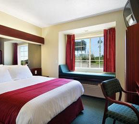 Microtel Inn & Suites by Wyndham Brandon - Brandon, MS