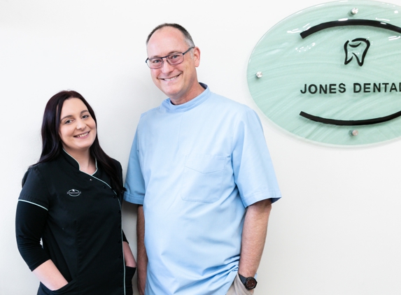 Jones Dental - Figtree, NSW. Jones Dental Figtree - We have expertise in all fields of dentistry.