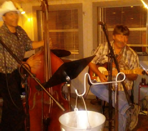 Crackerbox Restaurant - Fort Myers, FL. Jam session