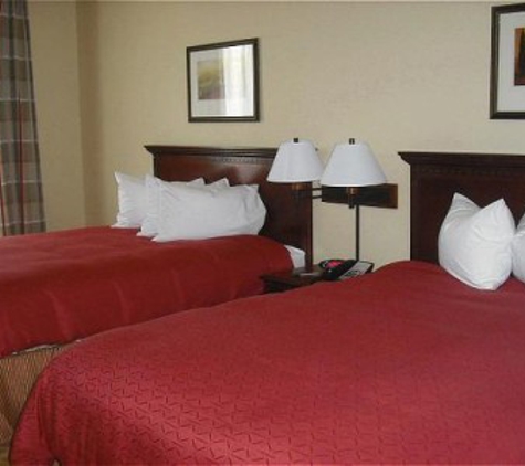 Country Inns & Suites - Emporia, VA