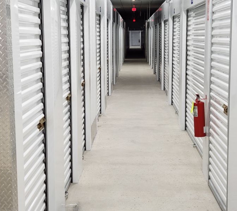 Extra Space Storage - Niles, OH