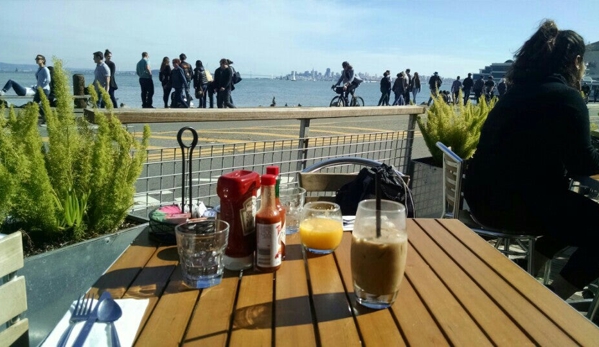 Bridgeway Cafe - Sausalito, CA