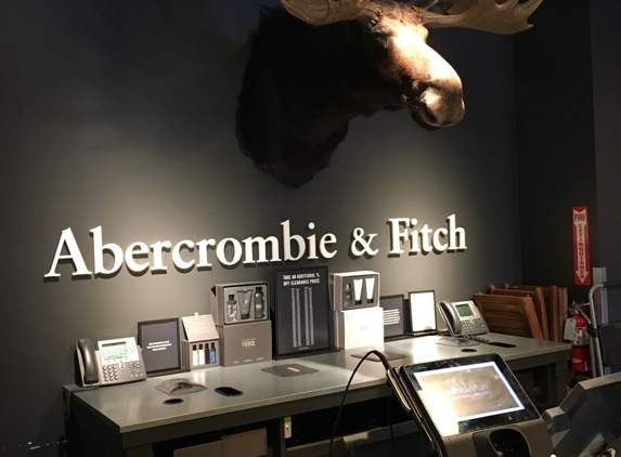 Abercrombie & Fitch - Vacaville, CA