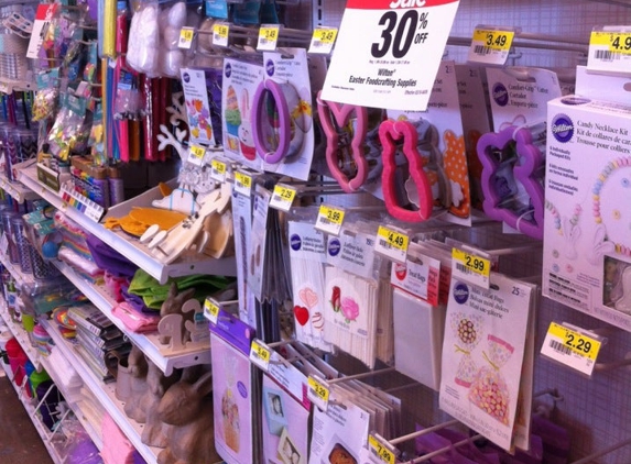 Jo-Ann Fabric and Craft Stores - Los Angeles, CA